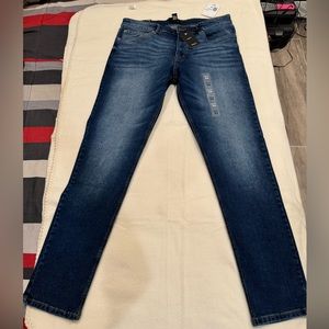 Men’s jeans/brand new(Forever 21, Hugo Boss, Express, H&M, Diesel, & Guess)